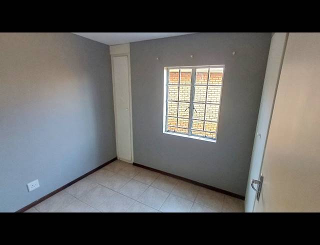 3 BEDROOM APARTMENT FOR SALE IN DIE HOEWES